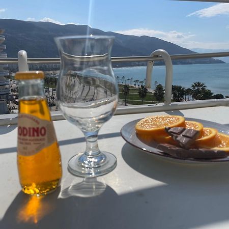 Sea View ApartmentVlorë エクステリア 写真