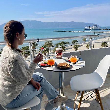 Sea View ApartmentVlorë エクステリア 写真