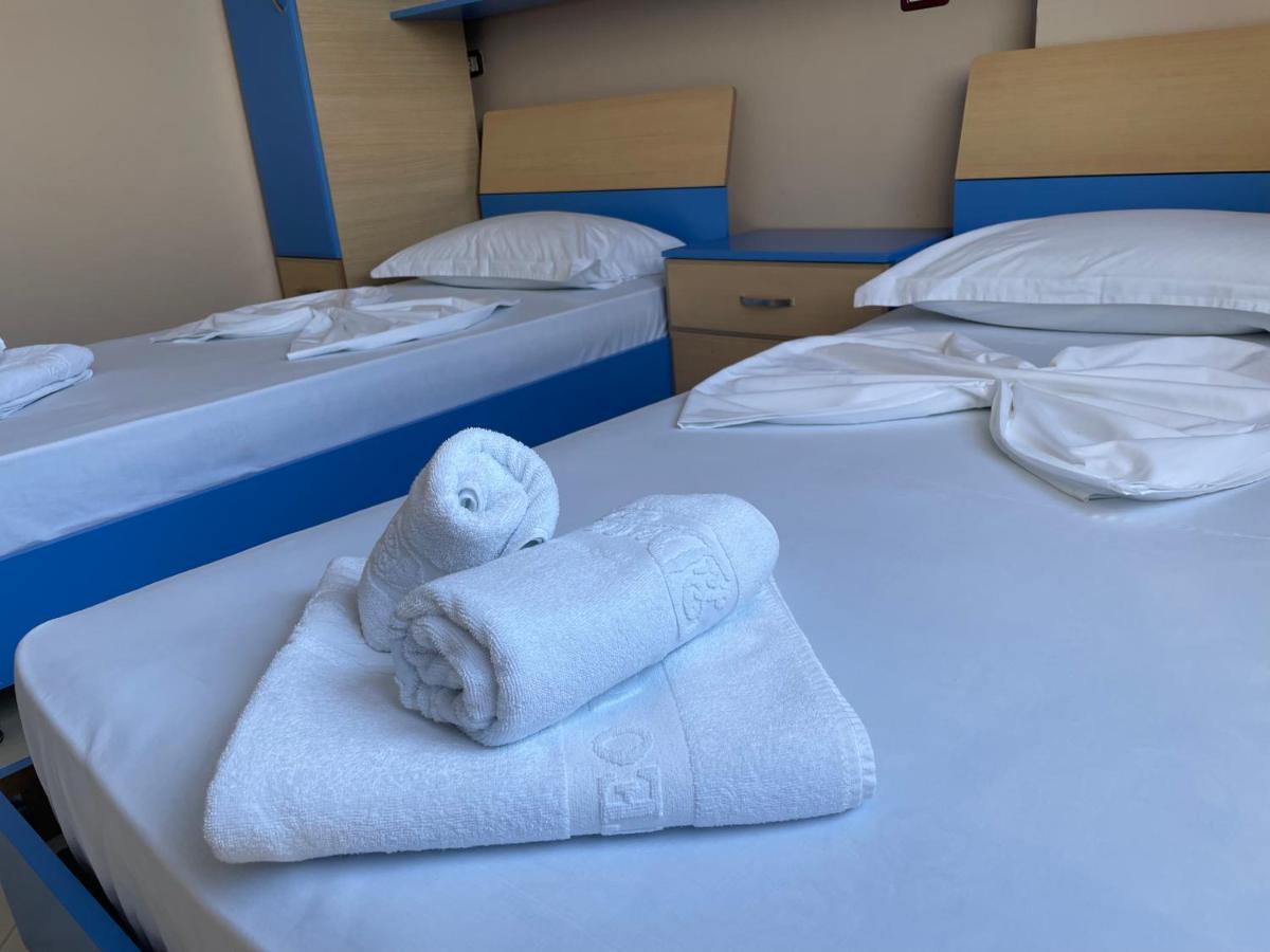 Sea View ApartmentVlorë エクステリア 写真