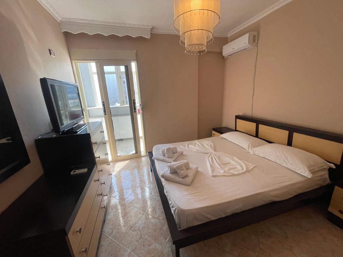 Sea View ApartmentVlorë エクステリア 写真