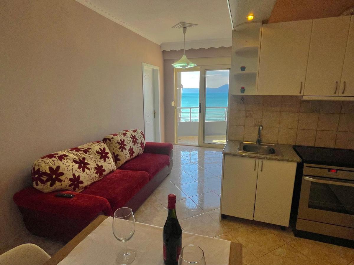 Sea View ApartmentVlorë エクステリア 写真